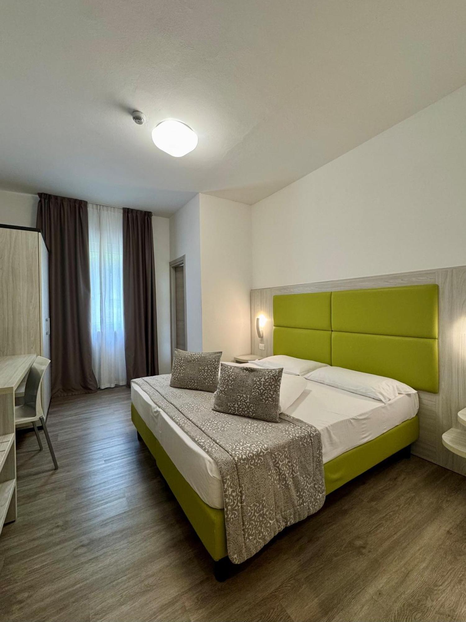 Casa Serena Hotel 2*